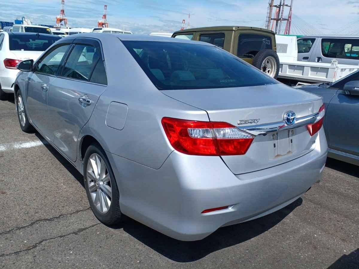 2012 Toyota Camry thumbnail