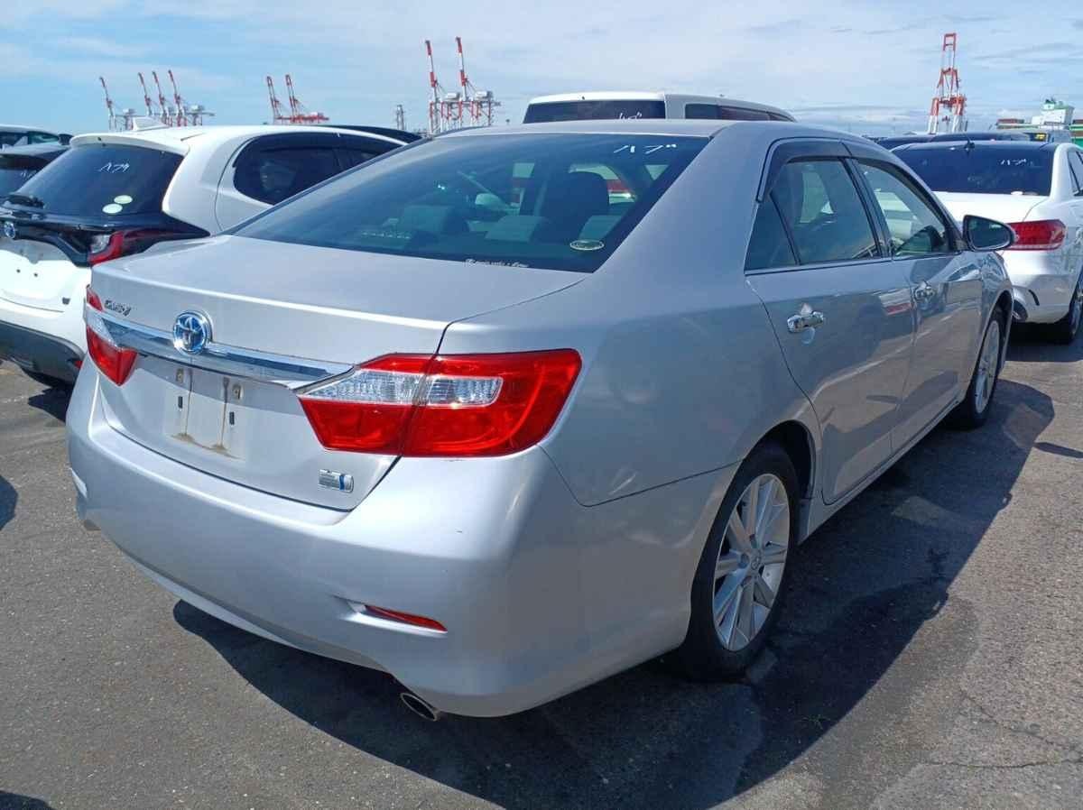 2012 Toyota Camry thumbnail