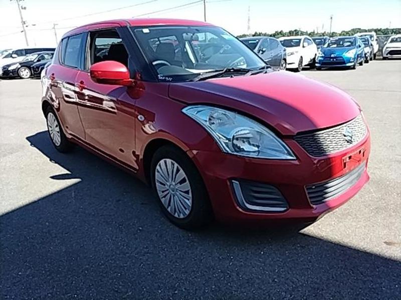 2015 Suzuki Swift thumbnail