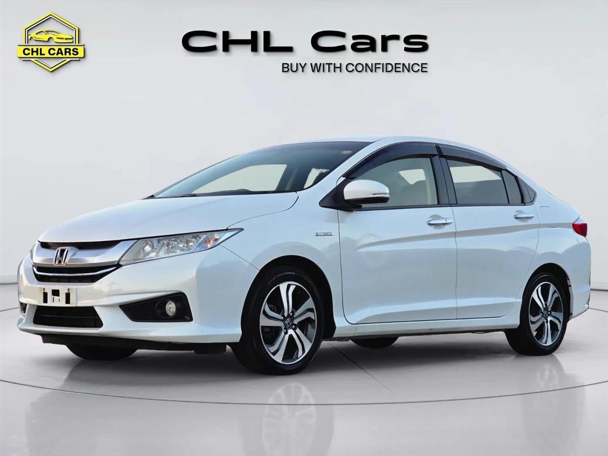 2016 Honda Grace thumbnail