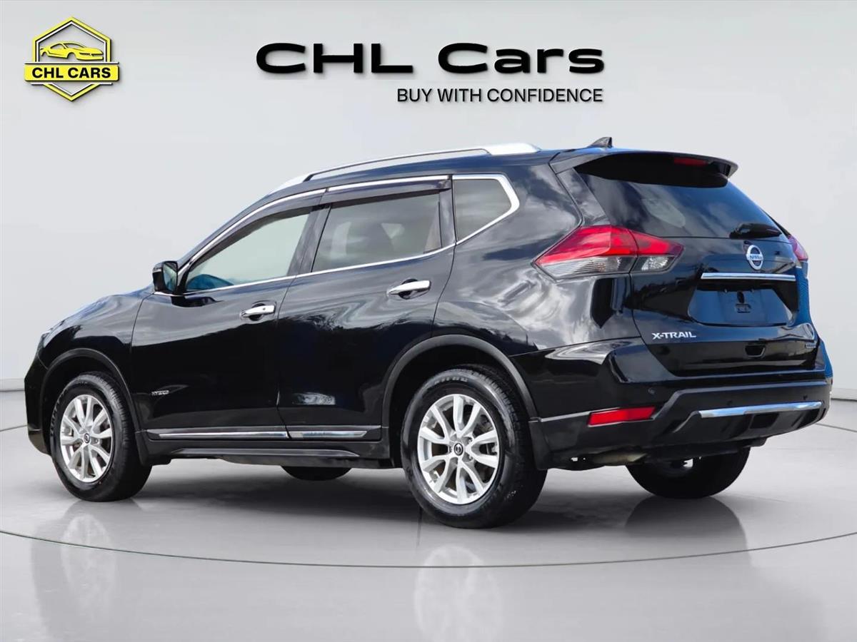 2017 Nissan X-Trail thumbnail