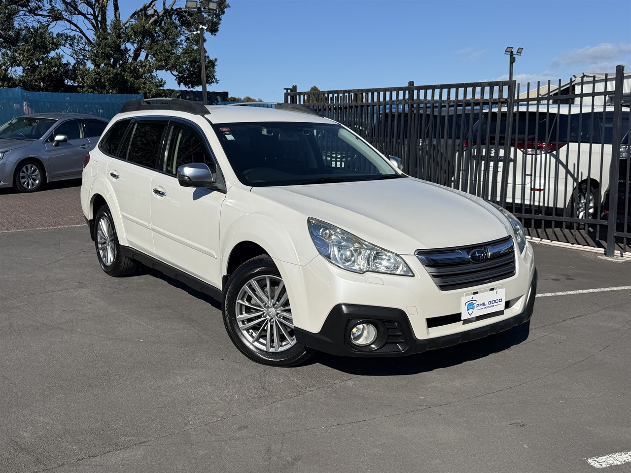 2013 Subaru Outback thumbnail