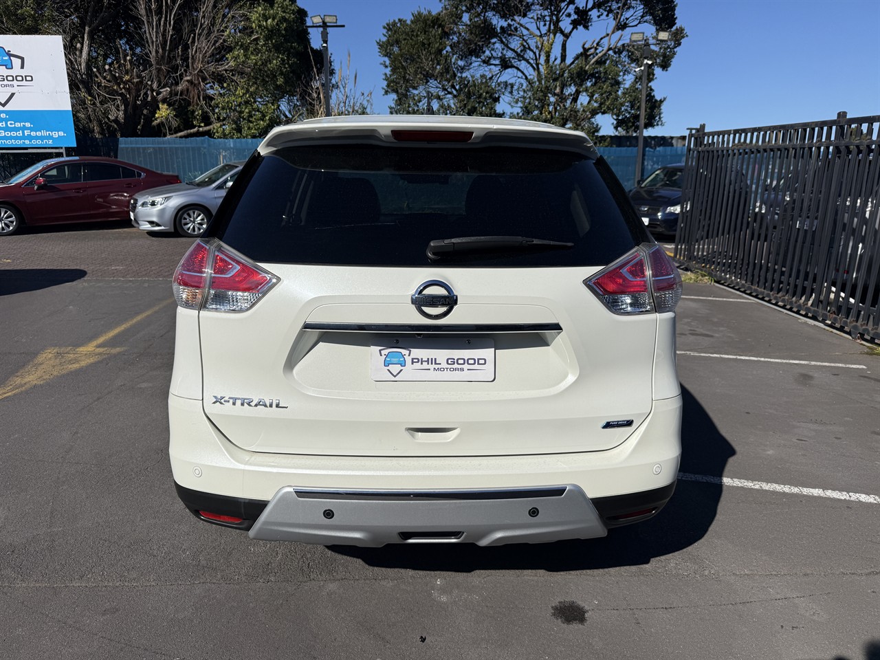 2014 Nissan X-Trail thumbnail