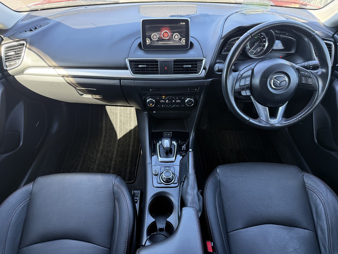 2014 Mazda Axela thumbnail