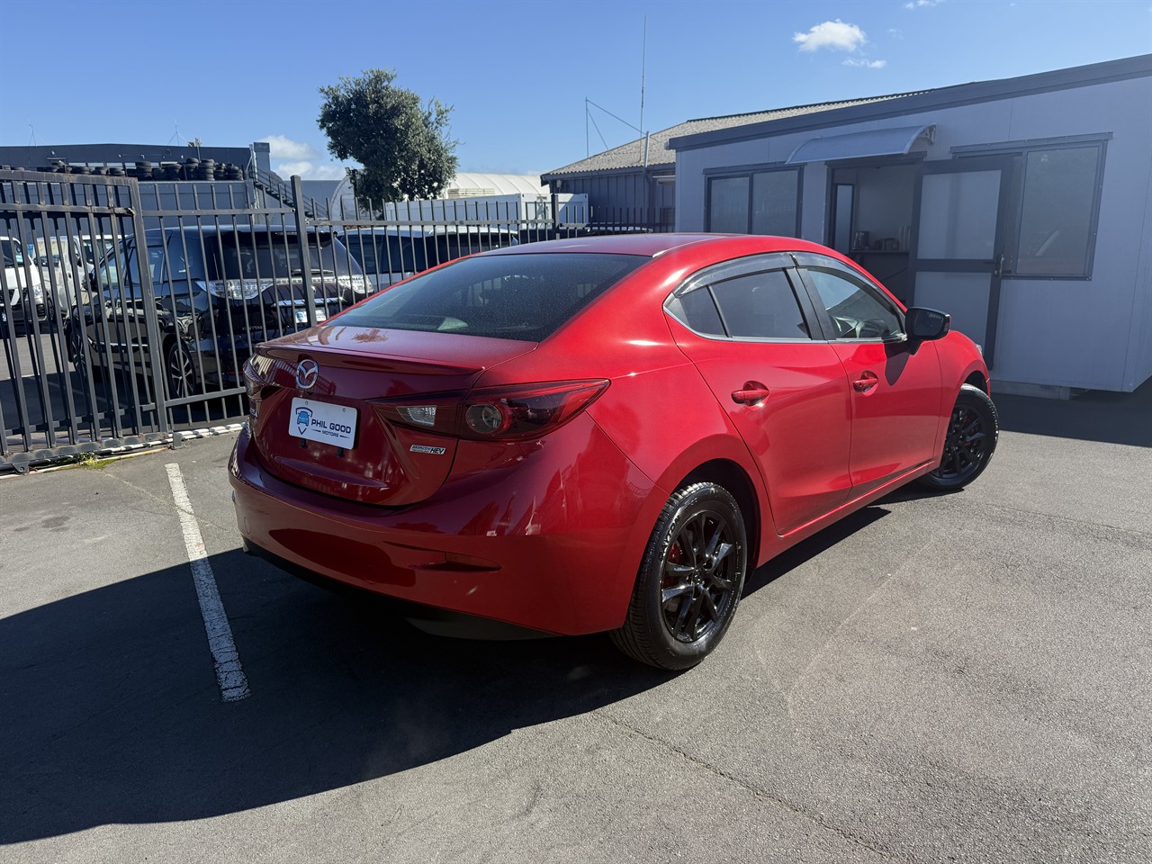 2014 Mazda Axela thumbnail