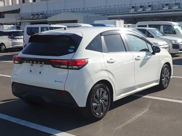 2021 Nissan NOTE thumbnail