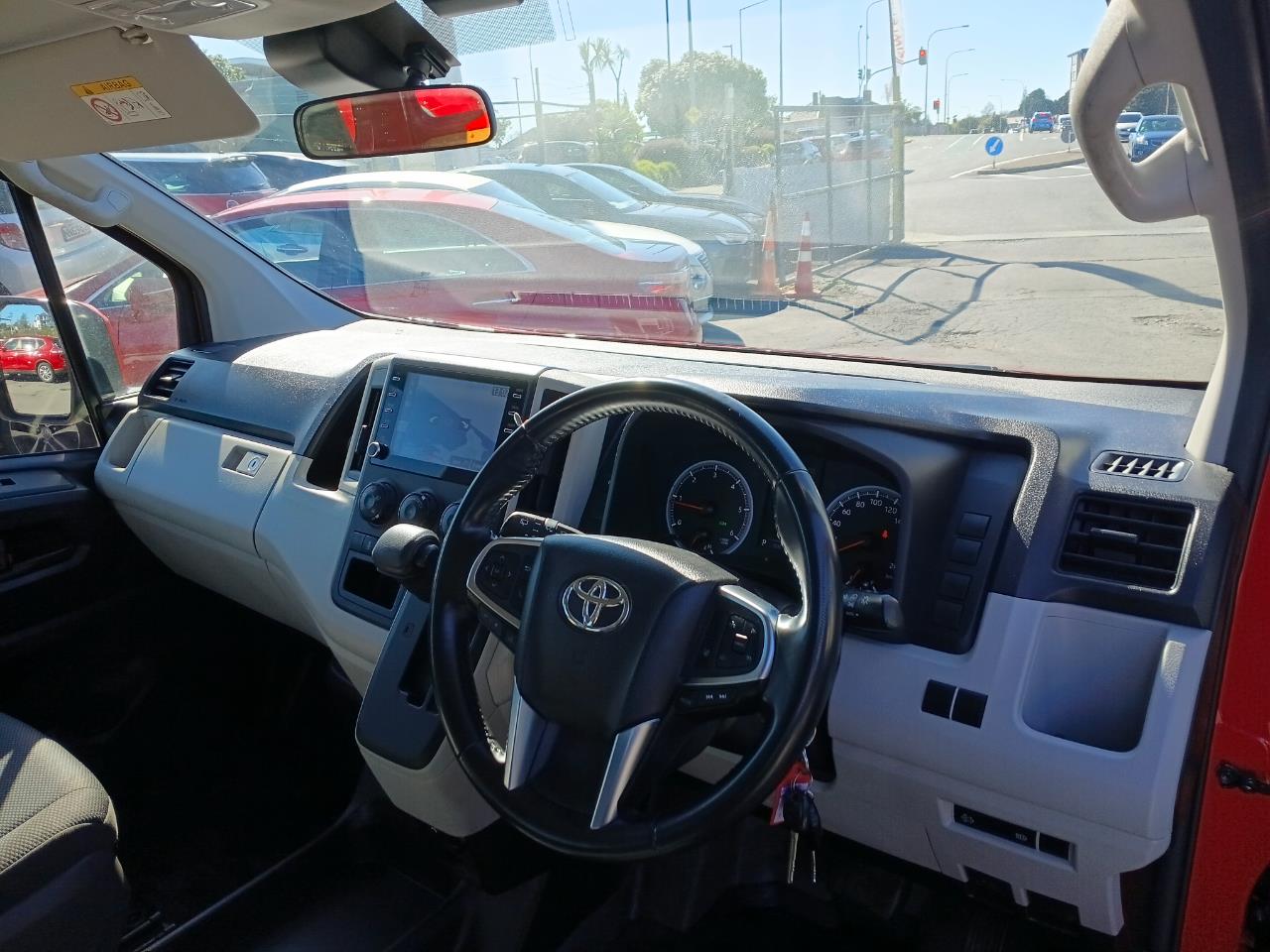 2021 Toyota Hiace thumbnail