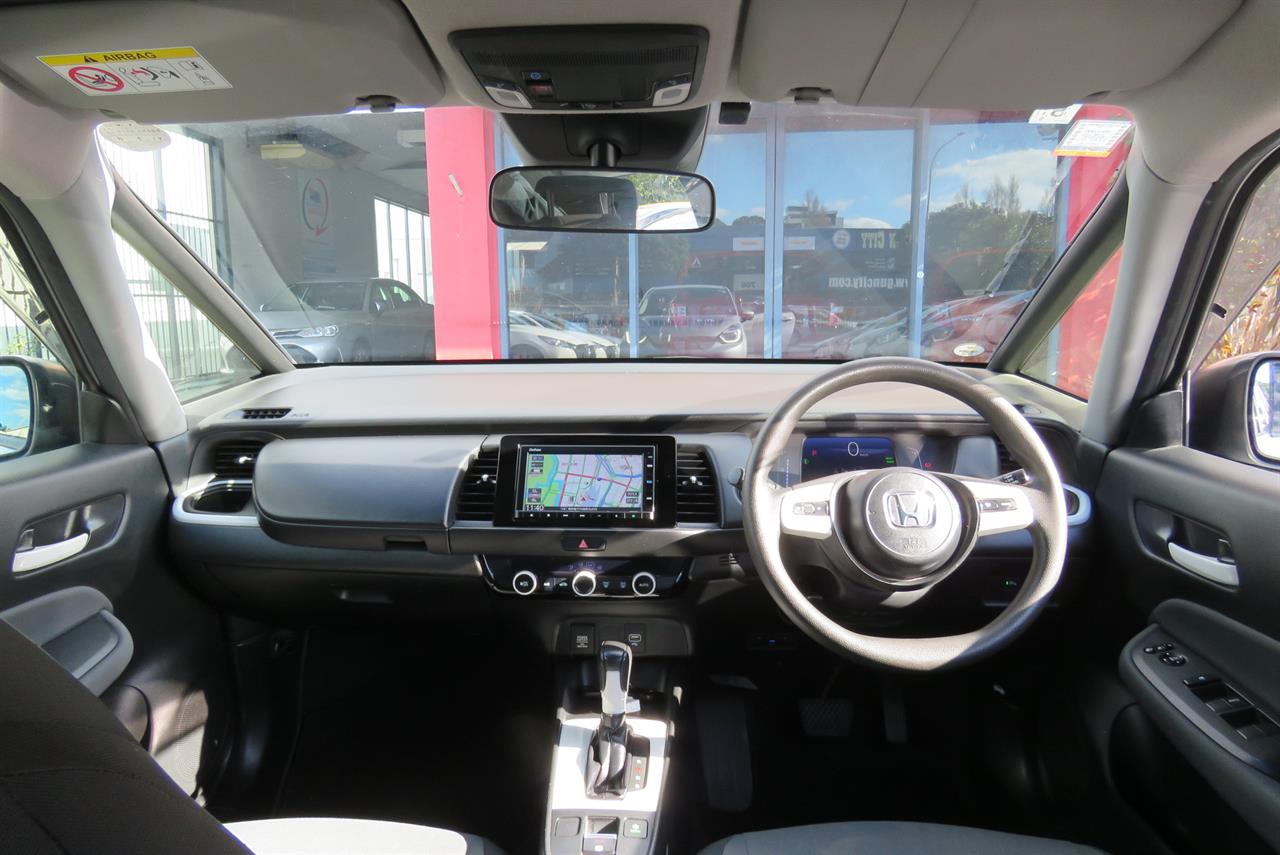 2020 Honda Fit thumbnail