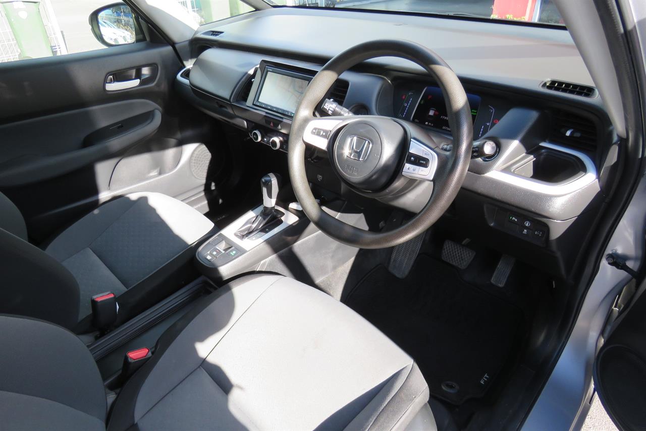 2020 Honda Fit thumbnail