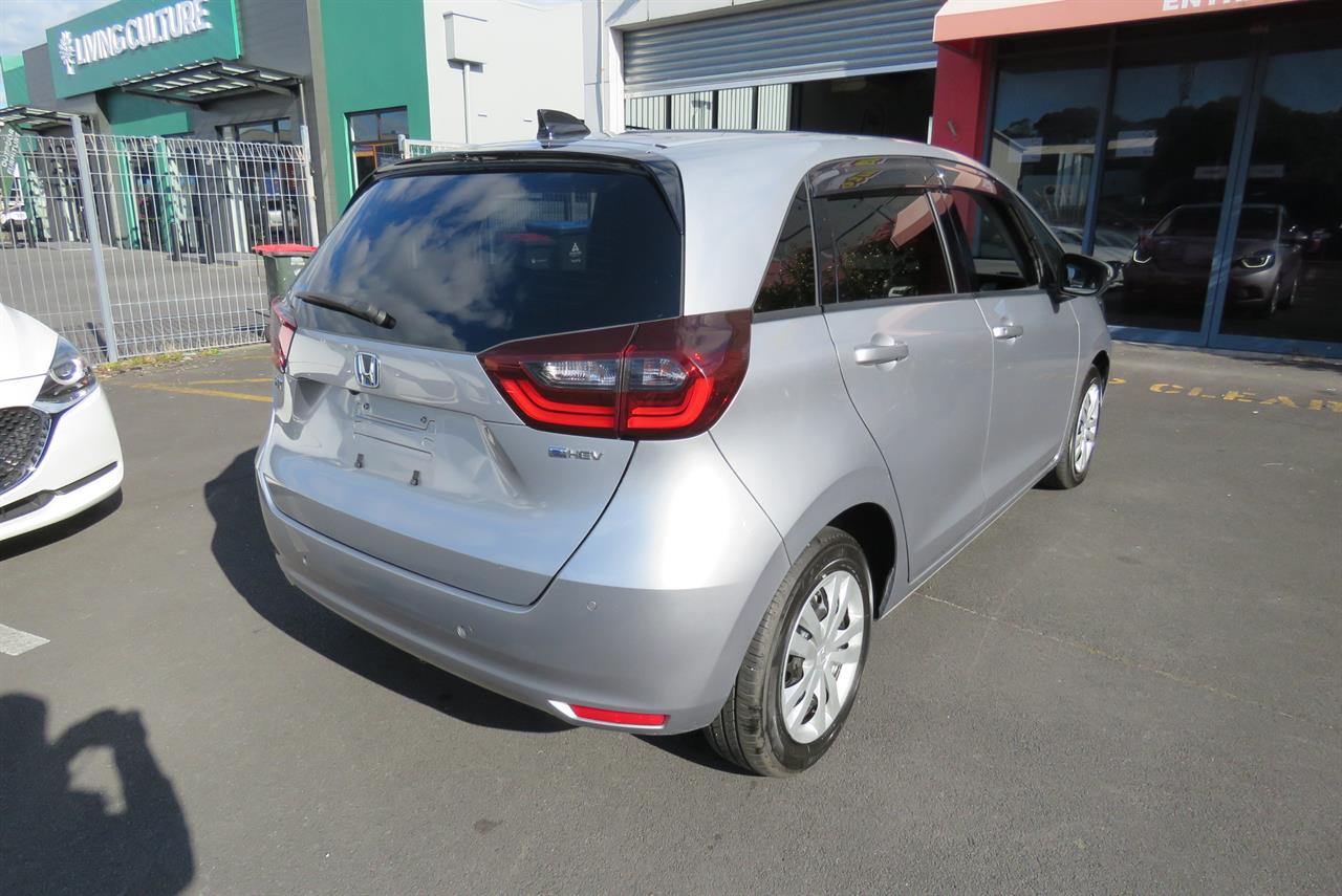 2020 Honda Fit thumbnail