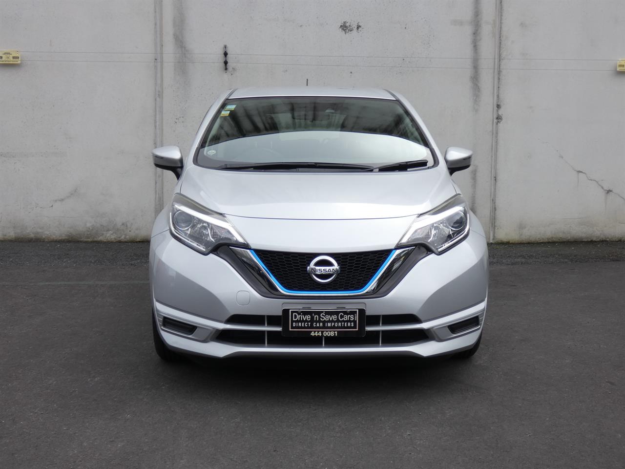2017 Nissan NOTE thumbnail