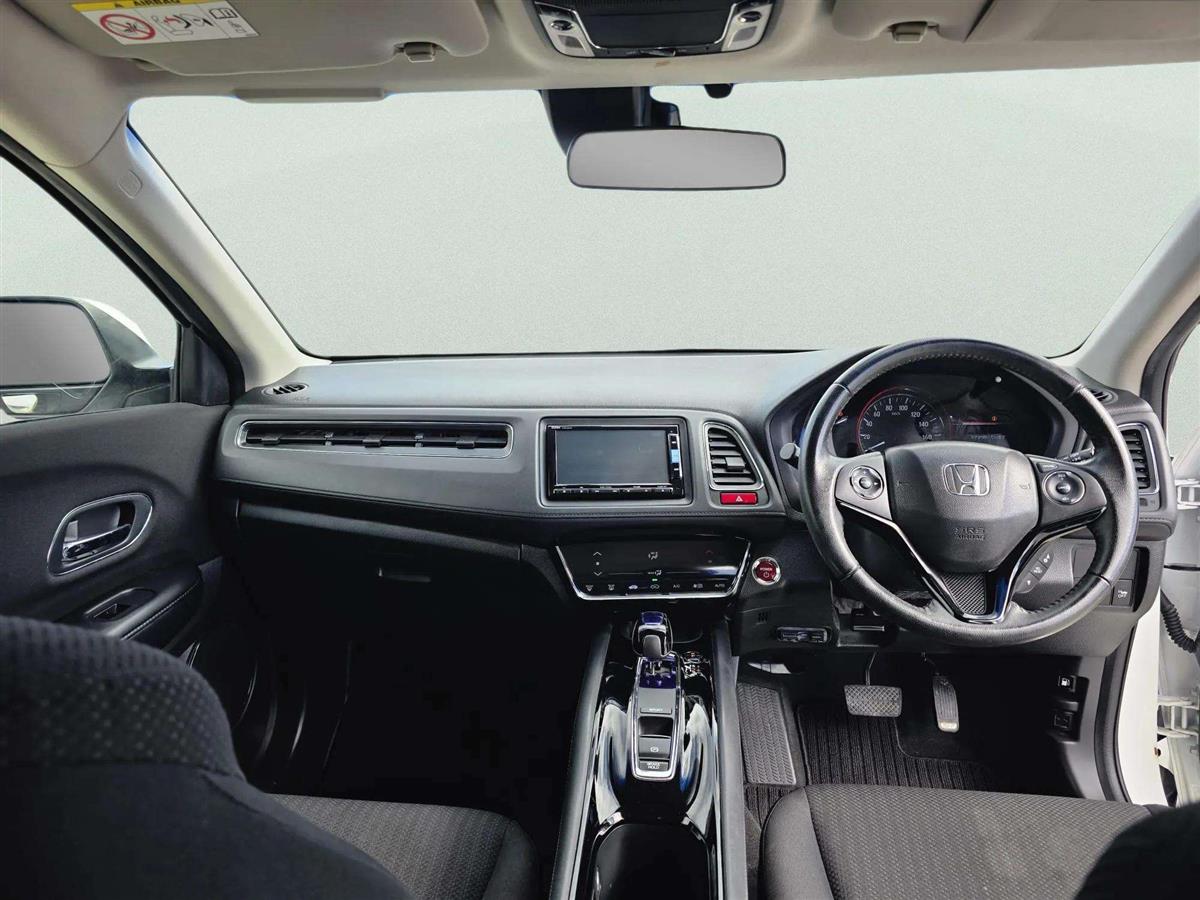 2015 Honda Vezel thumbnail