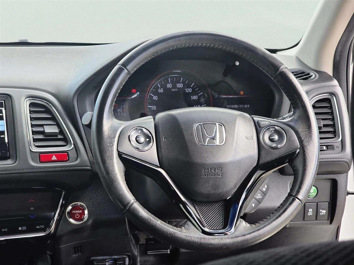 2015 Honda Vezel thumbnail