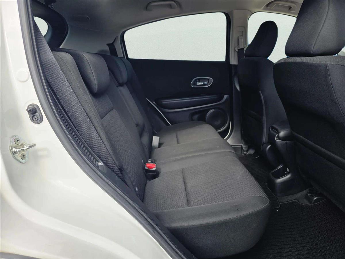 2015 Honda Vezel thumbnail