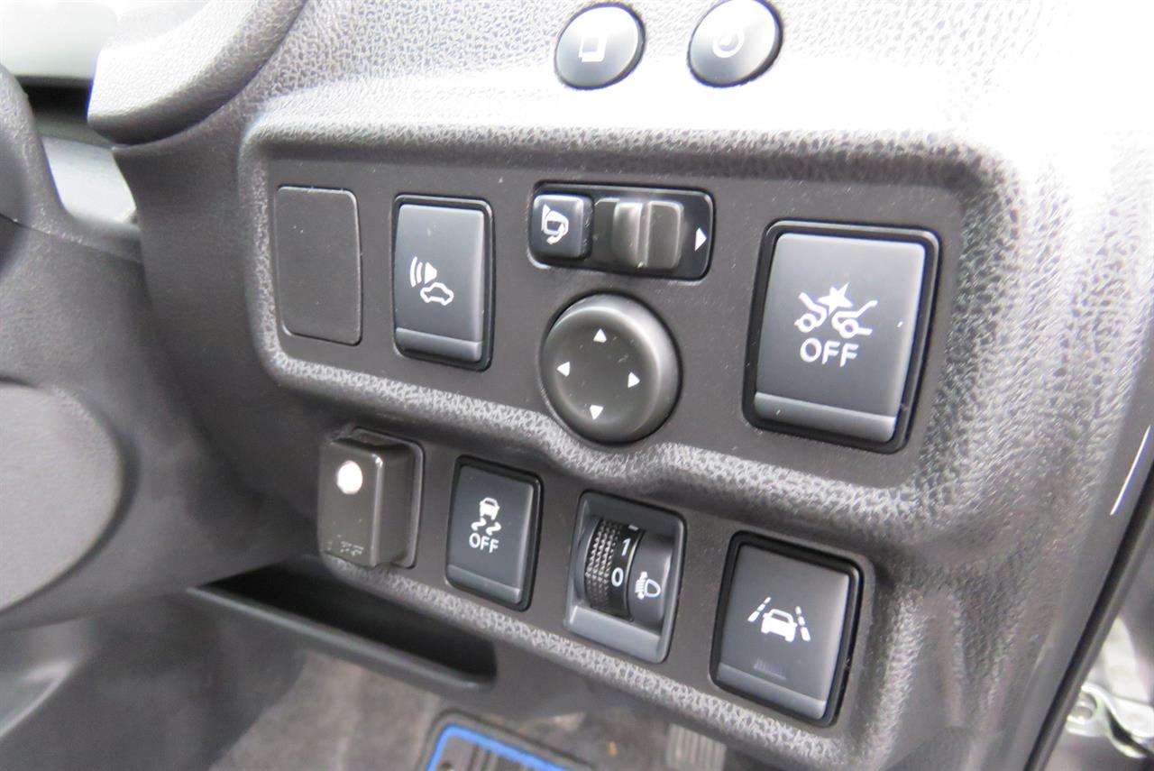 2019 Nissan Note thumbnail