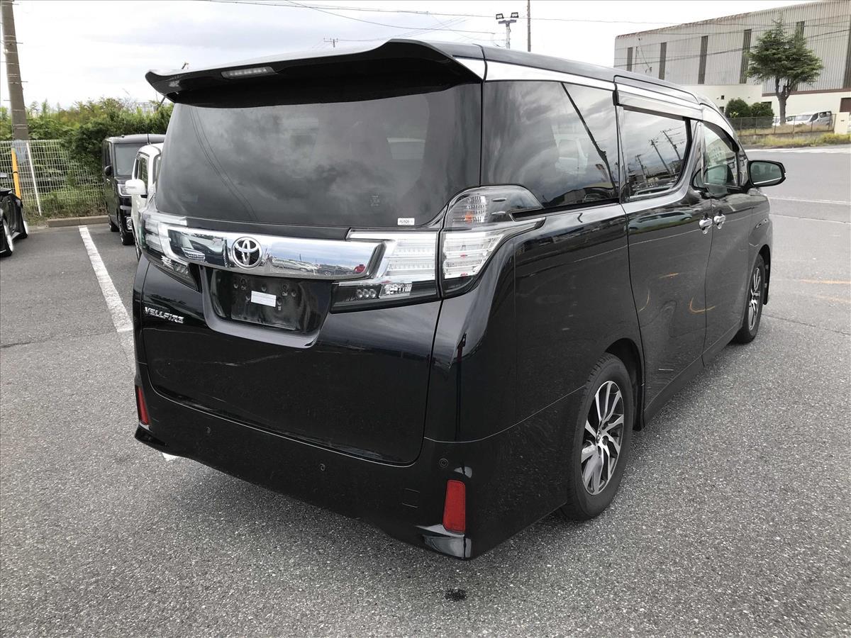 2016 Toyota Vellfire thumbnail