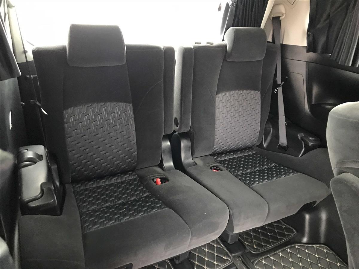 2016 Toyota Vellfire thumbnail
