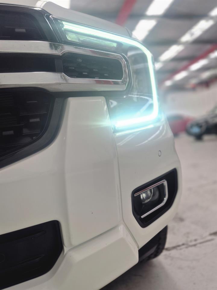 2024 Ford Ranger thumbnail