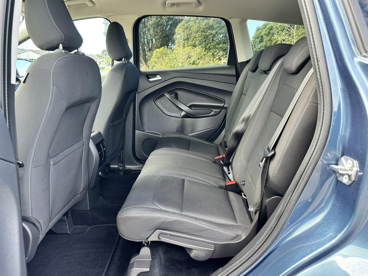 2019 Ford Escape thumbnail