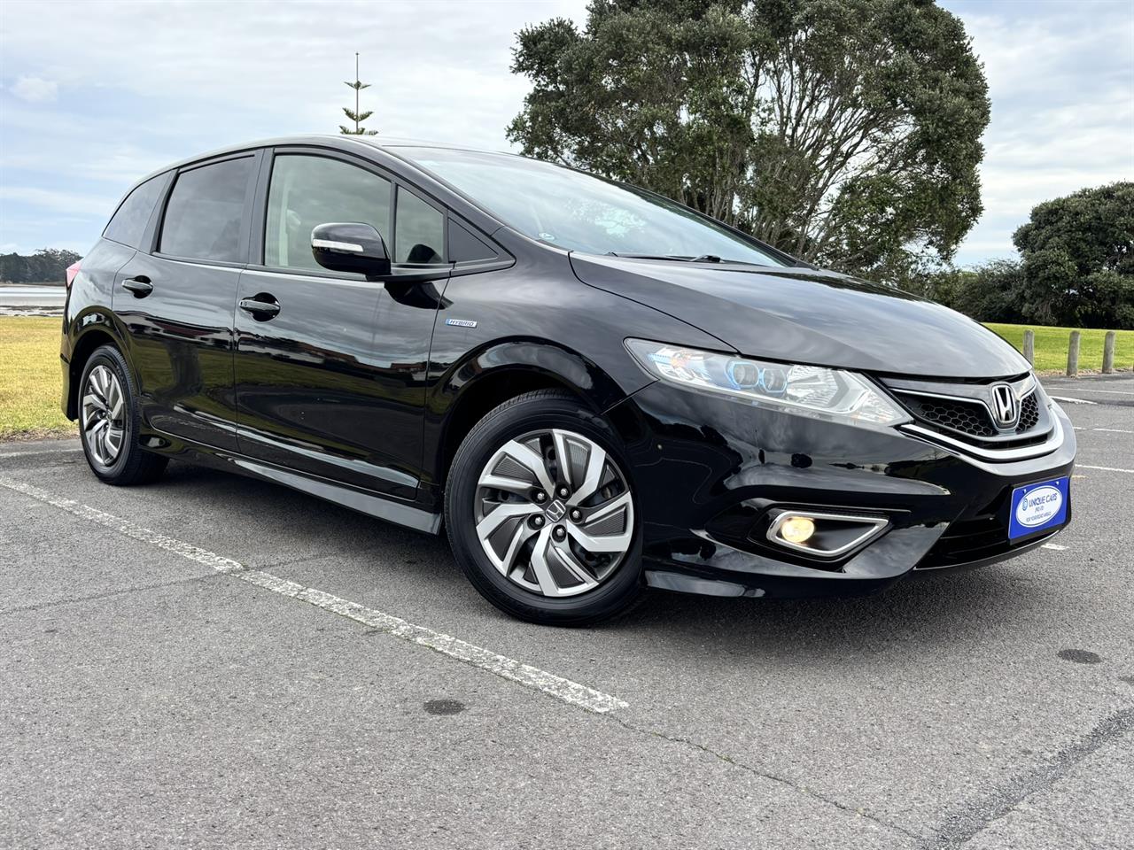 2016 Honda Jade thumbnail