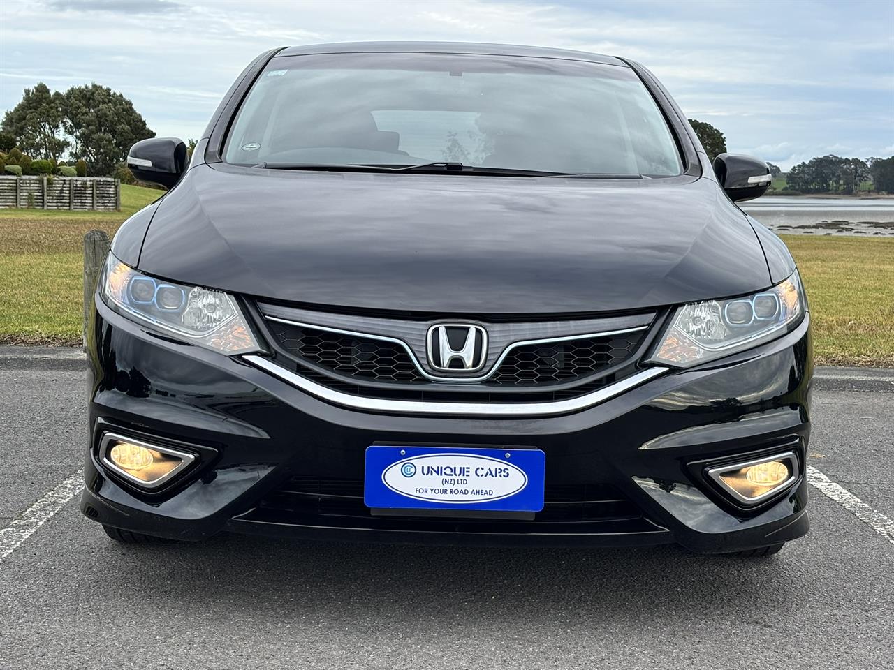 2016 Honda Jade thumbnail