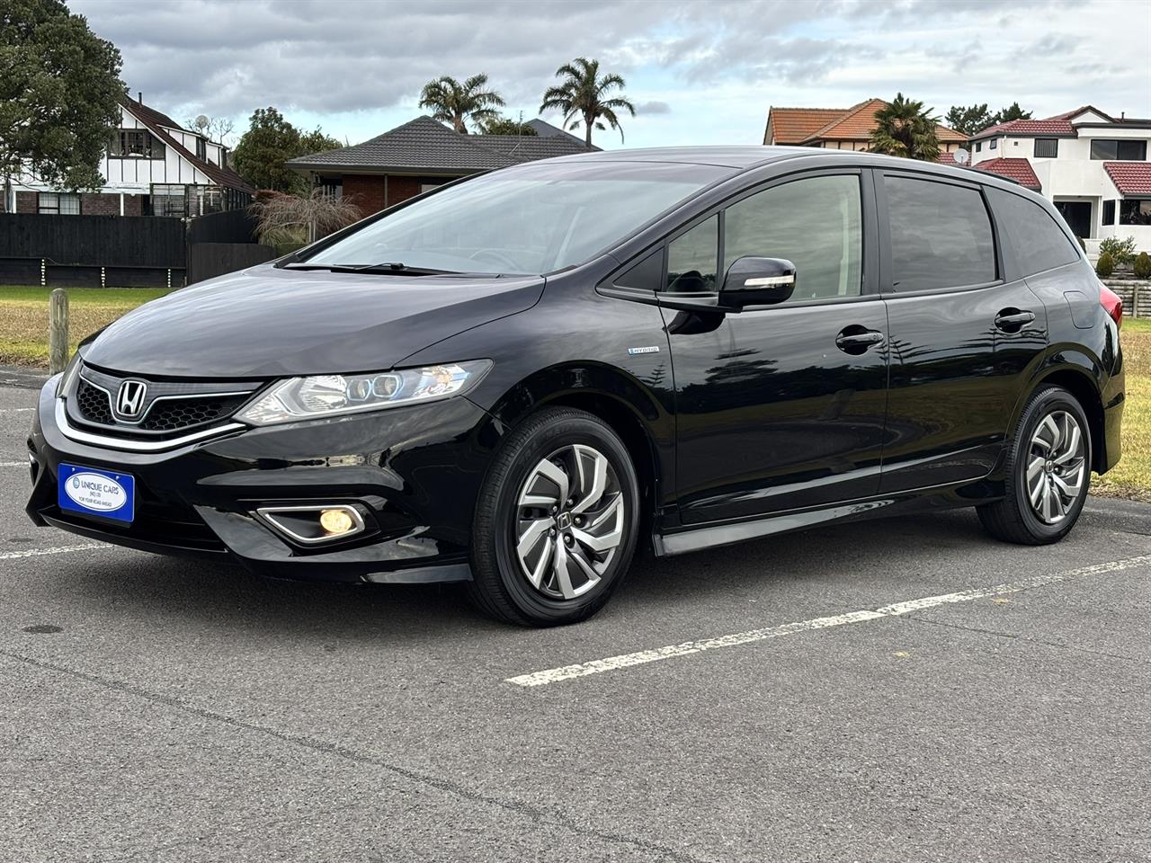2016 Honda Jade thumbnail