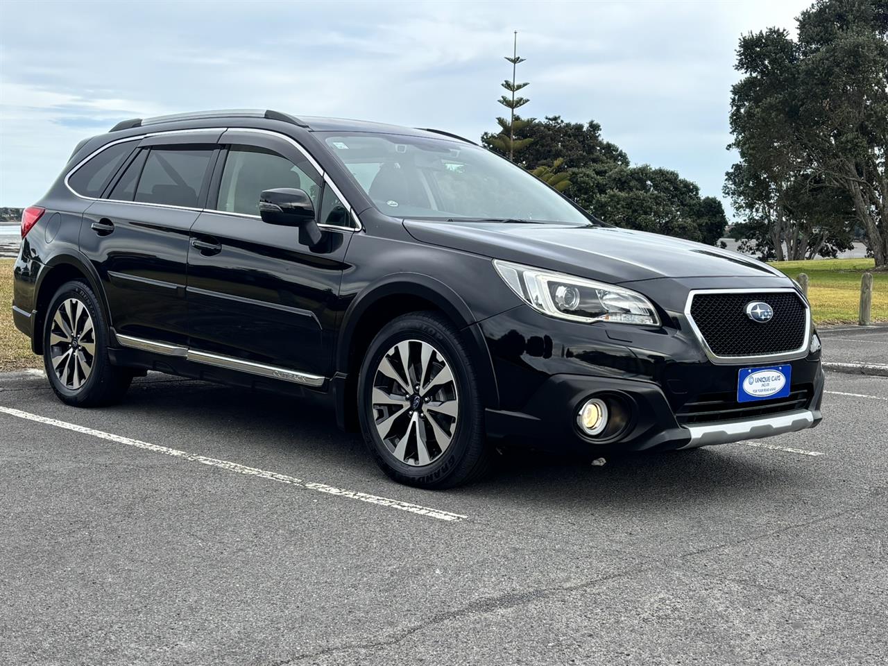 2015 Subaru Outback thumbnail