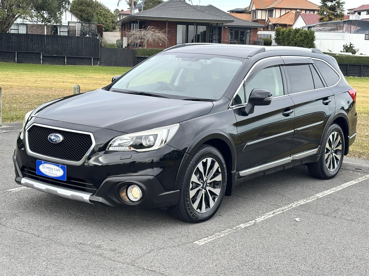 2015 Subaru Outback thumbnail