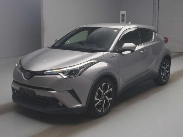 2017 Toyota C-Hr thumbnail