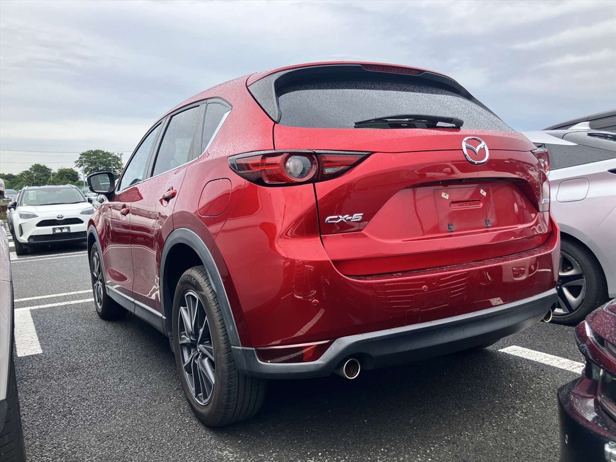 2017 Mazda CX-5 thumbnail