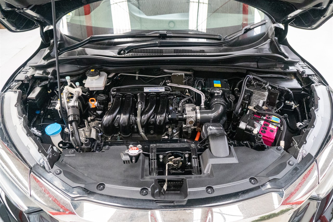 2019 Honda Vezel thumbnail