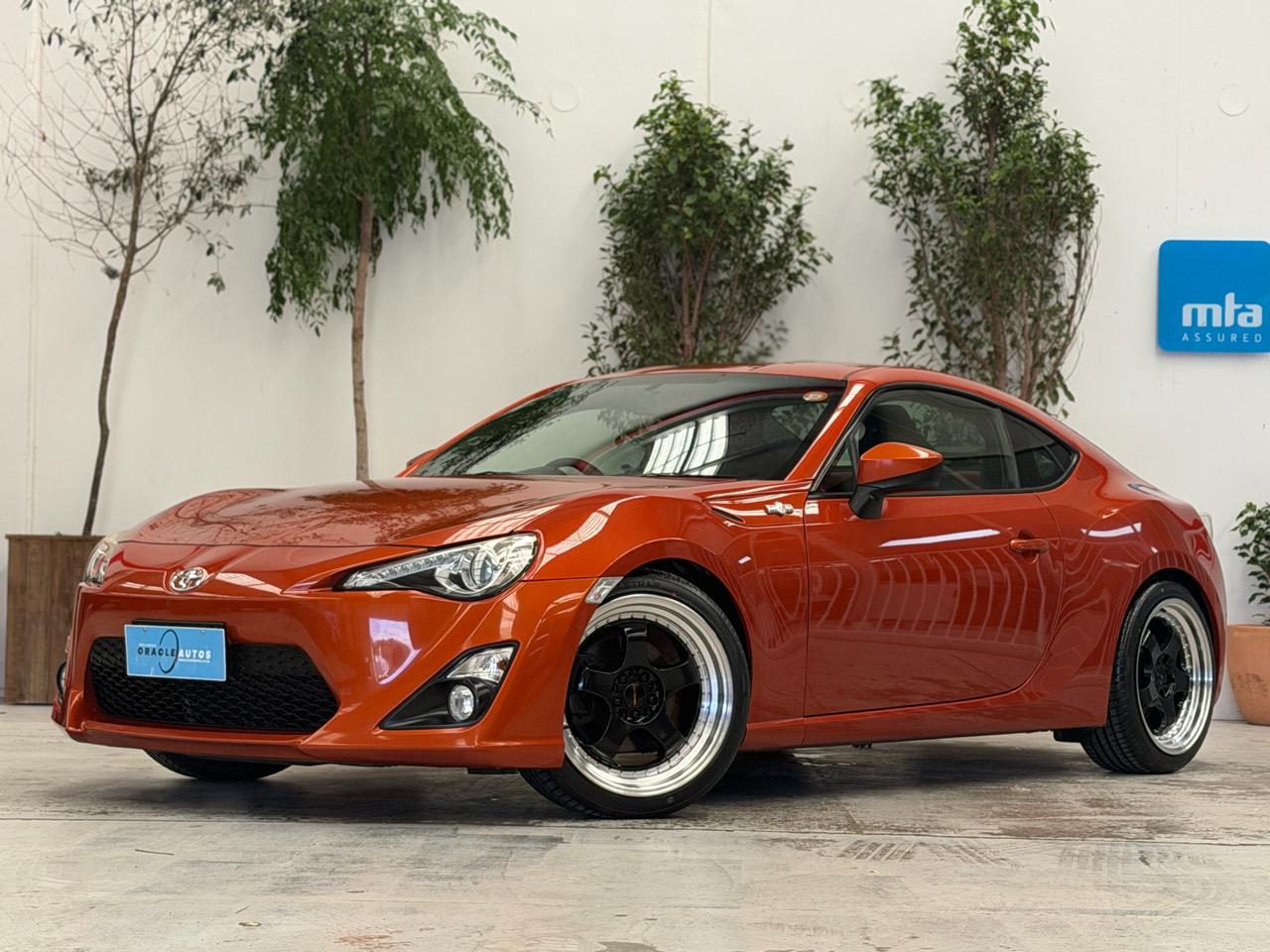 2014 Toyota 86 thumbnail
