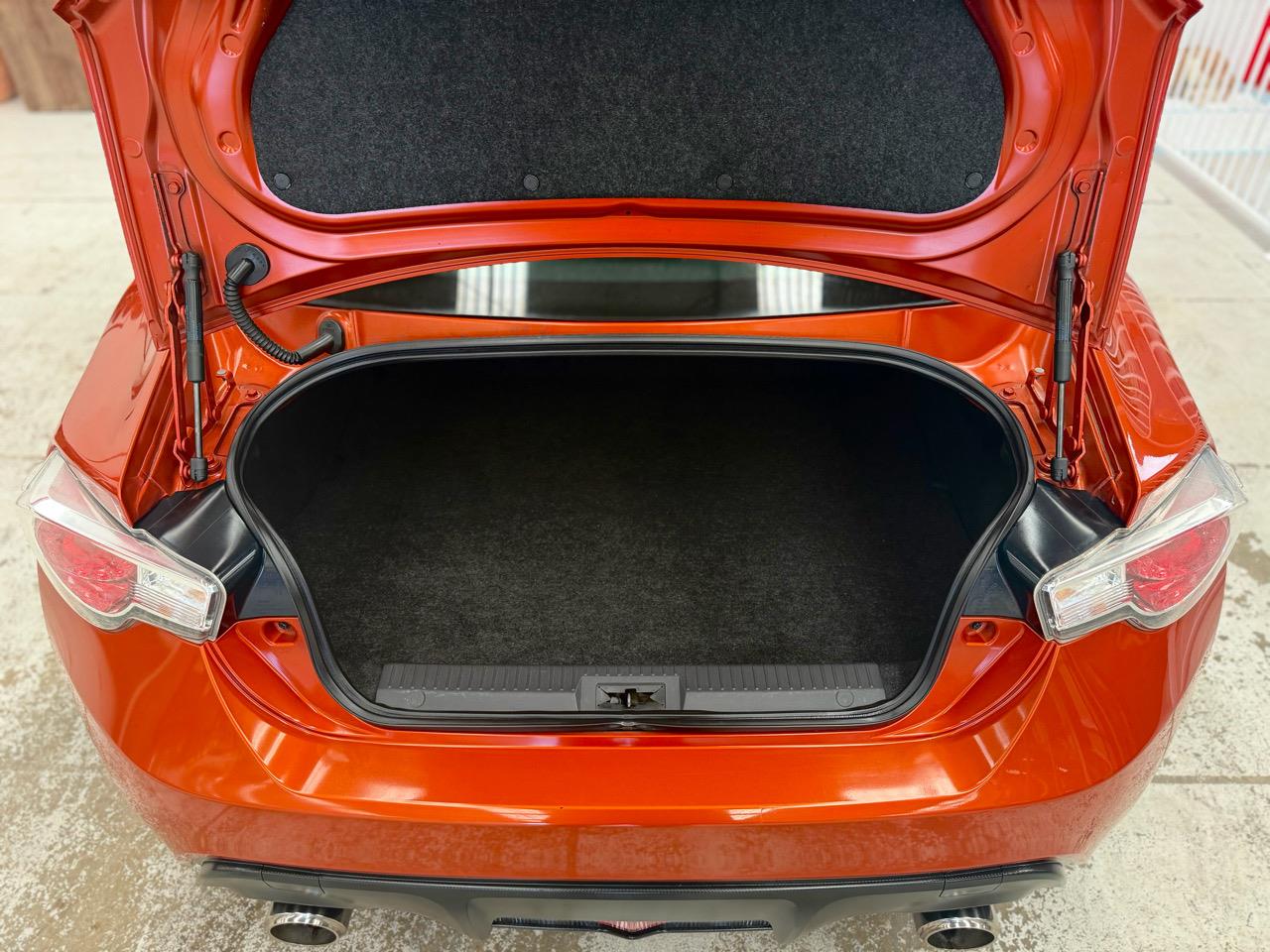 2014 Toyota 86 thumbnail