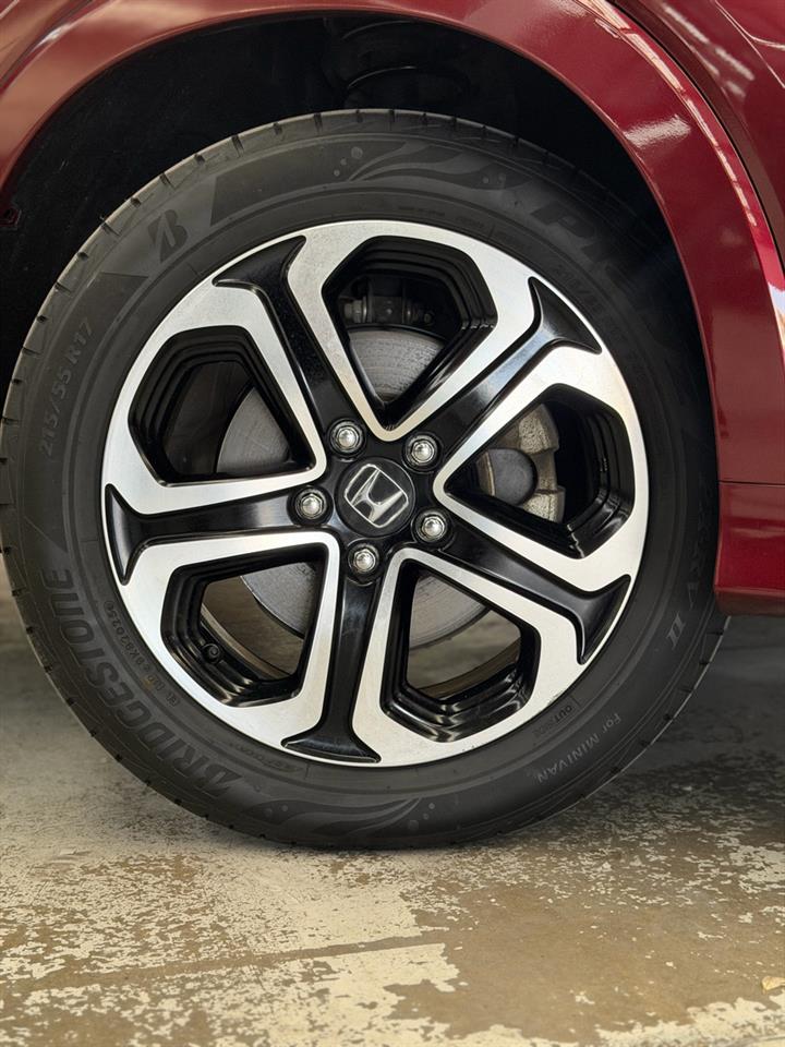 2015 Honda Vezel thumbnail