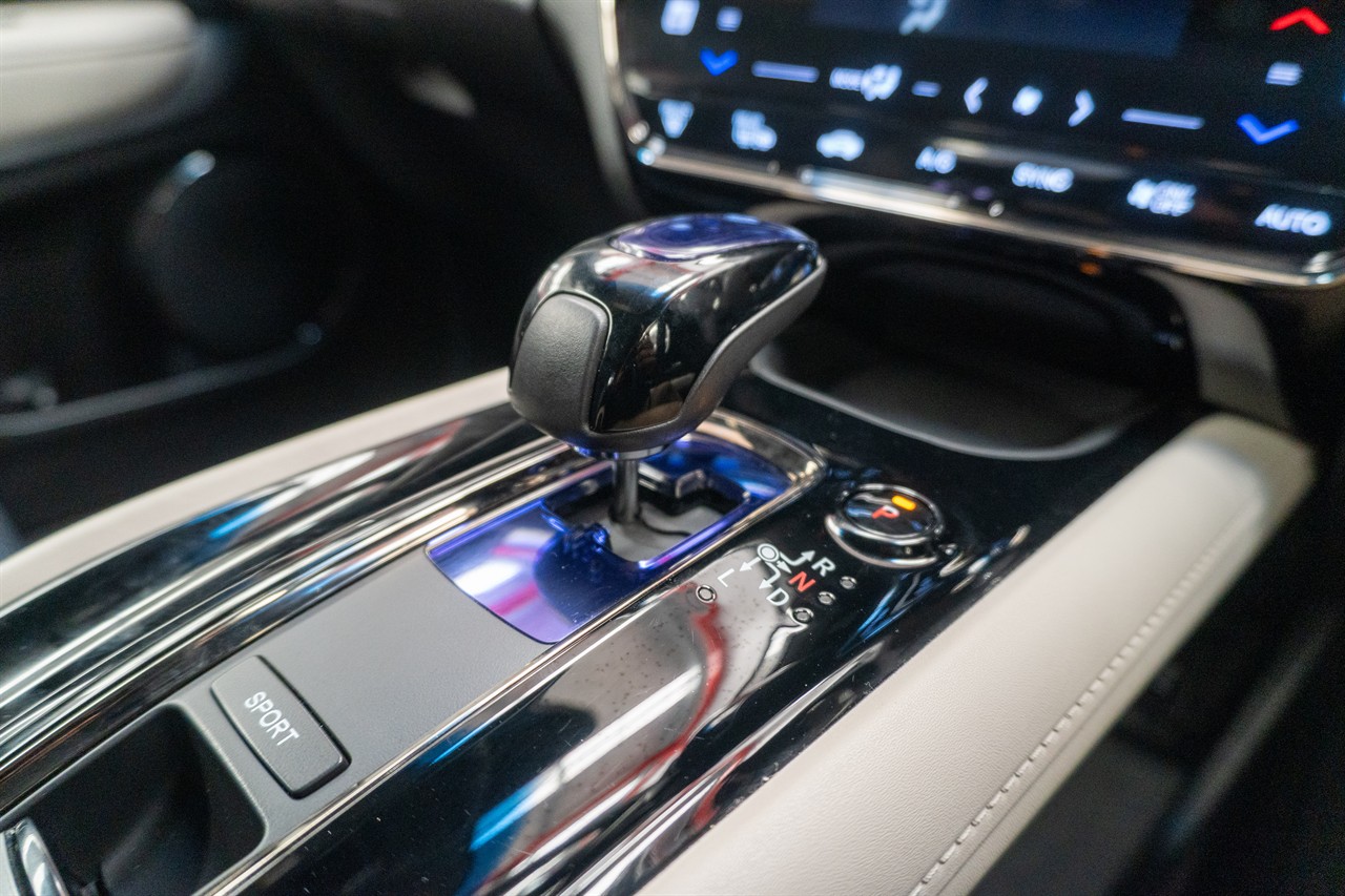 2015 Honda Vezel thumbnail