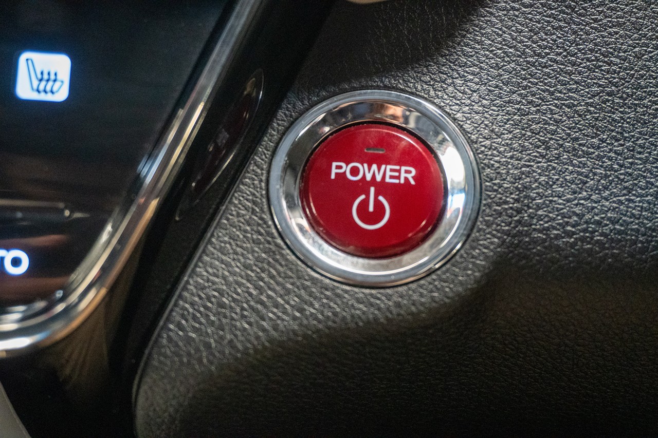 2015 Honda Vezel thumbnail