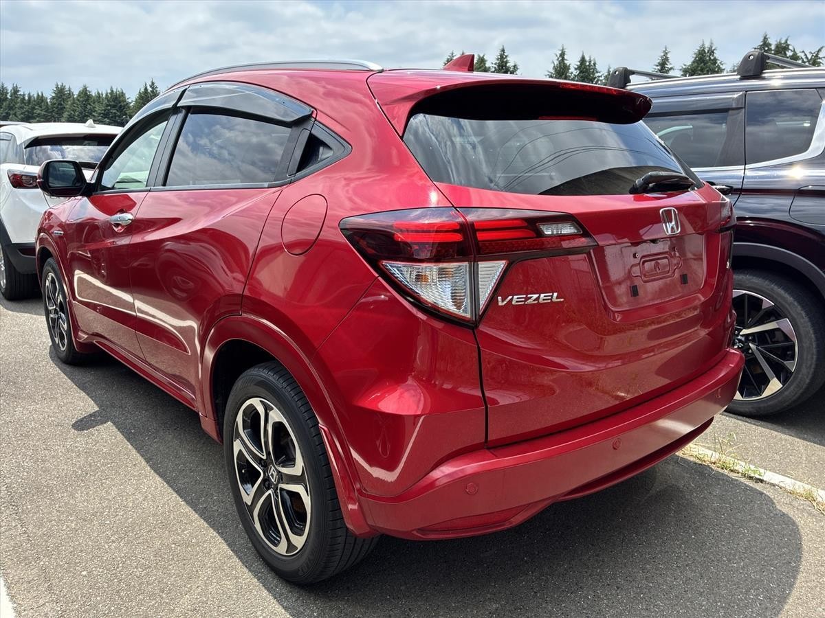 2015 Honda Vezel thumbnail