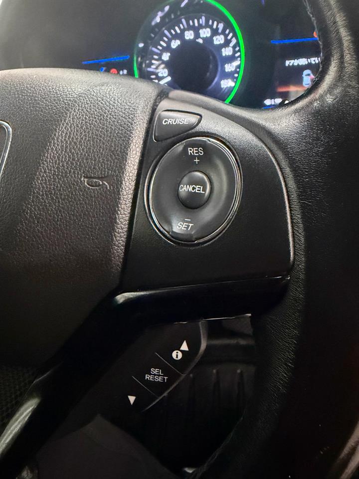 2015 Honda Vezel thumbnail