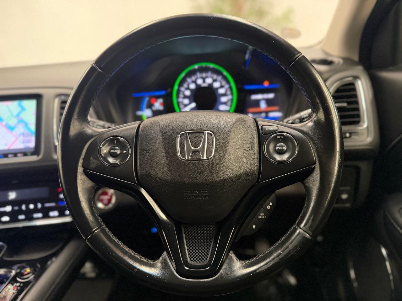 2015 Honda Vezel thumbnail