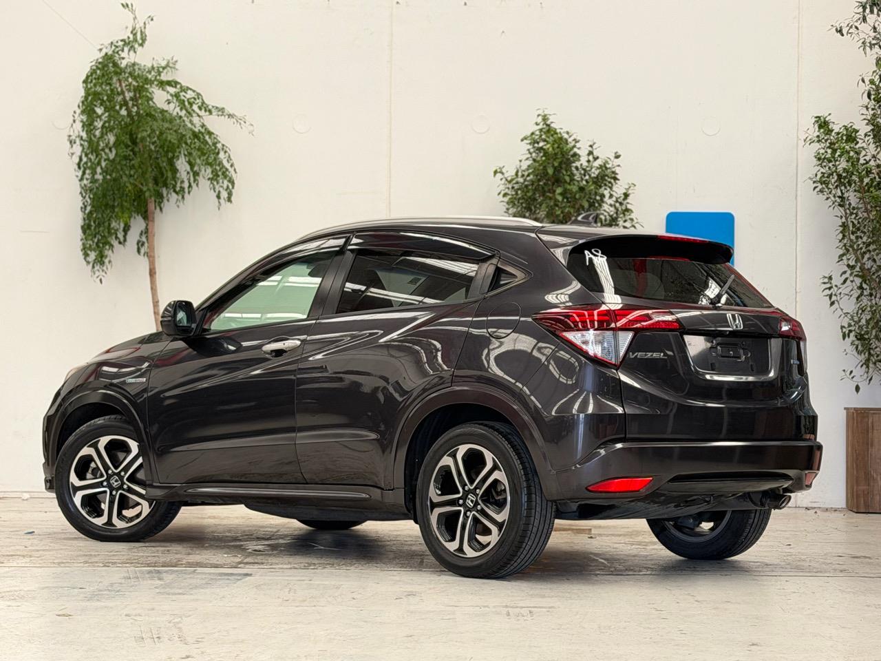 2015 Honda Vezel thumbnail