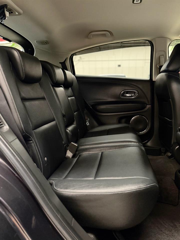 2015 Honda Vezel thumbnail