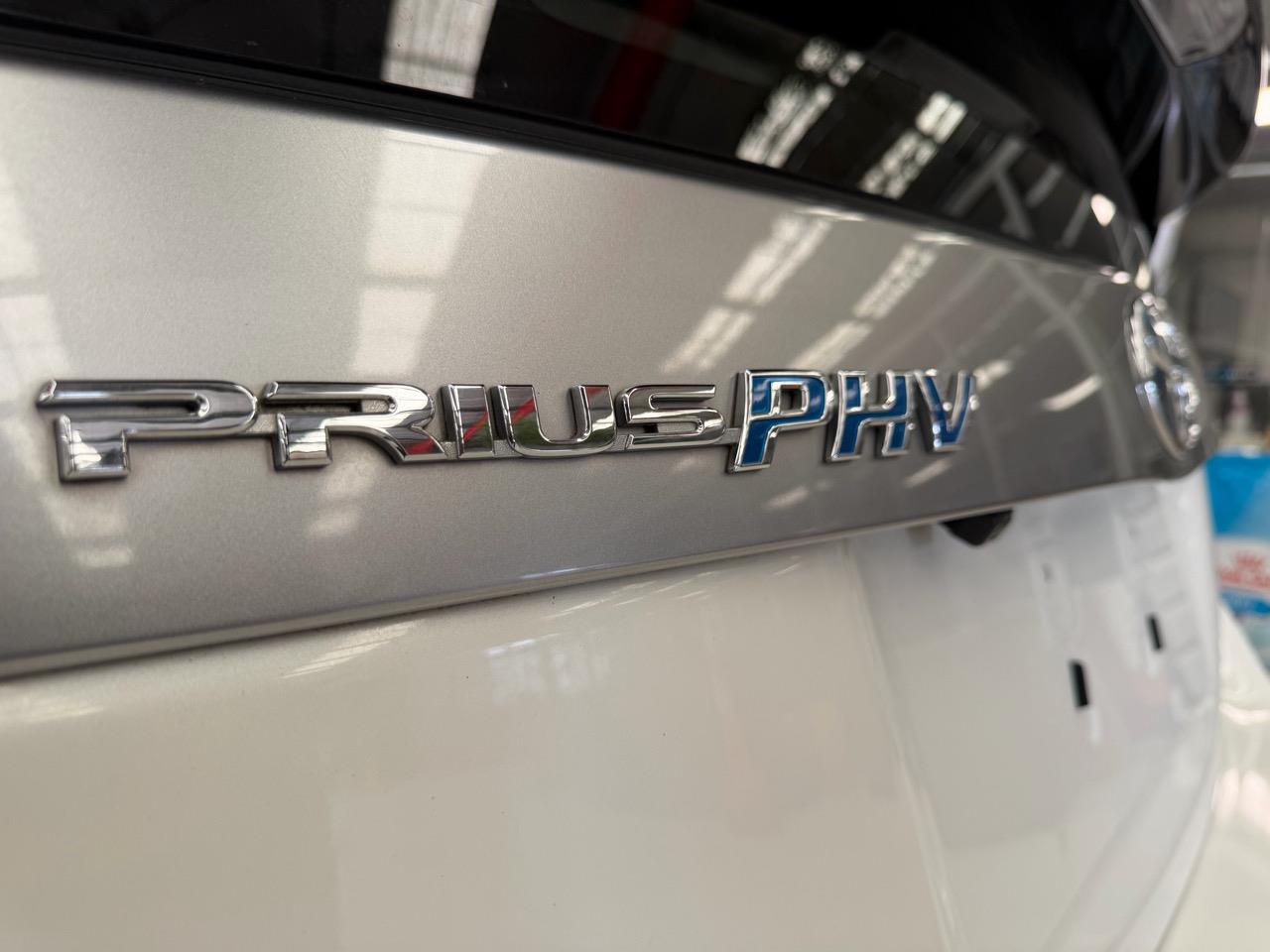 2012 Toyota PRIUS thumbnail