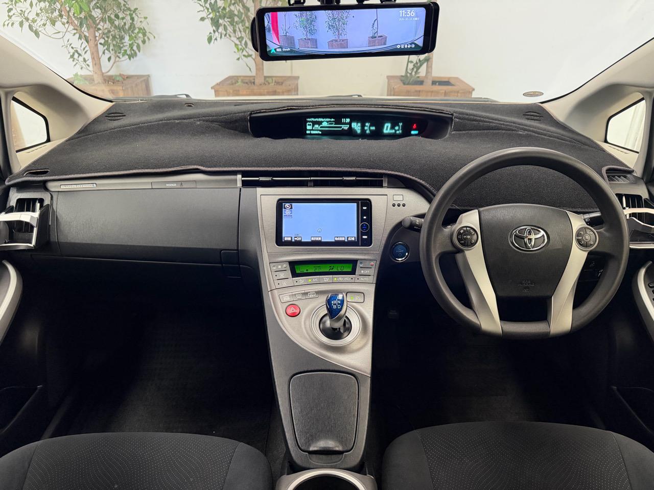 2012 Toyota PRIUS thumbnail