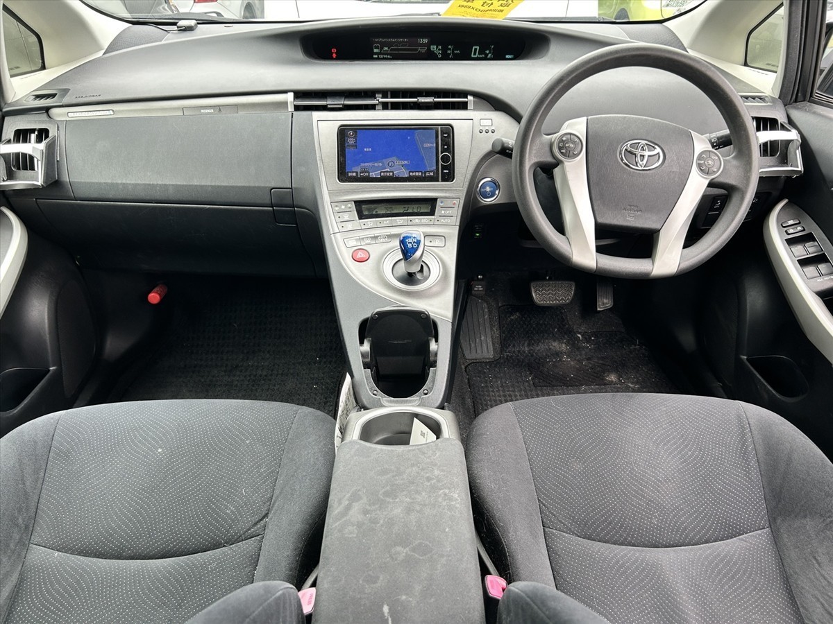 2012 Toyota PRIUS thumbnail