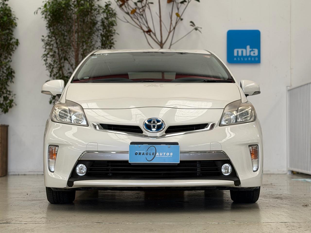 2012 Toyota PRIUS thumbnail