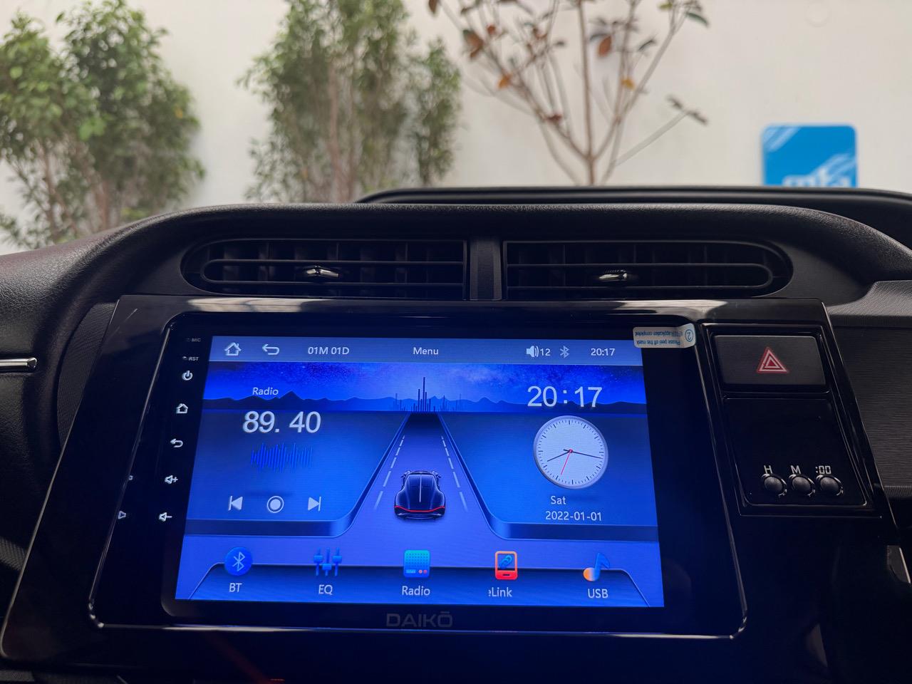 2015 Toyota Aqua thumbnail