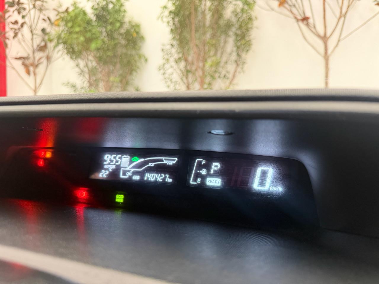 2015 Toyota Aqua thumbnail