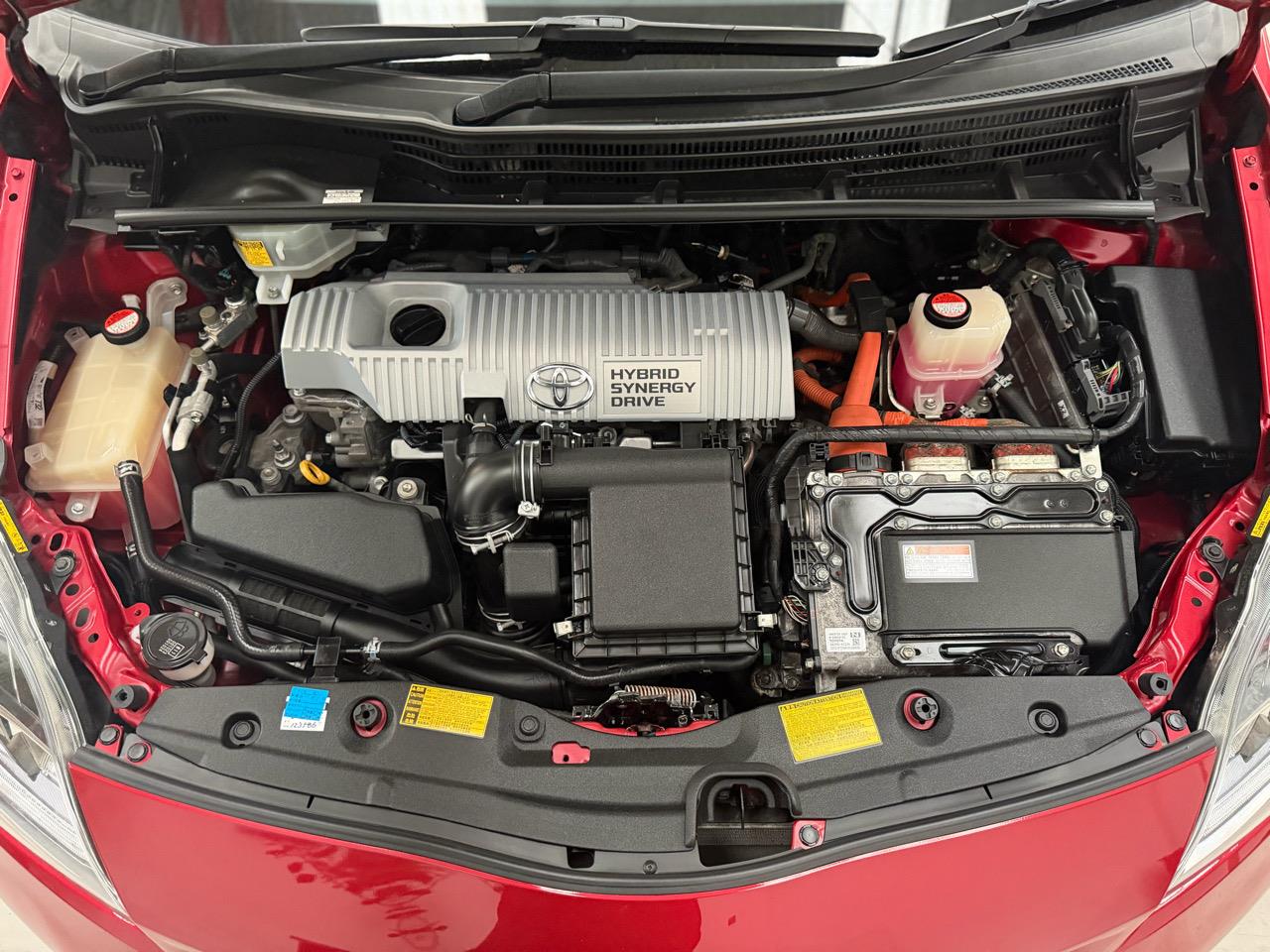 2014 Toyota Prius thumbnail