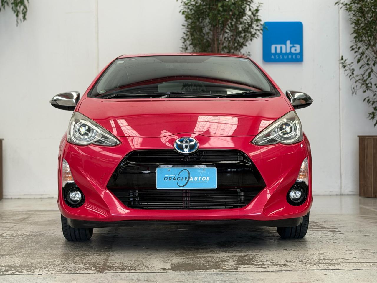 2015 Toyota Aqua thumbnail
