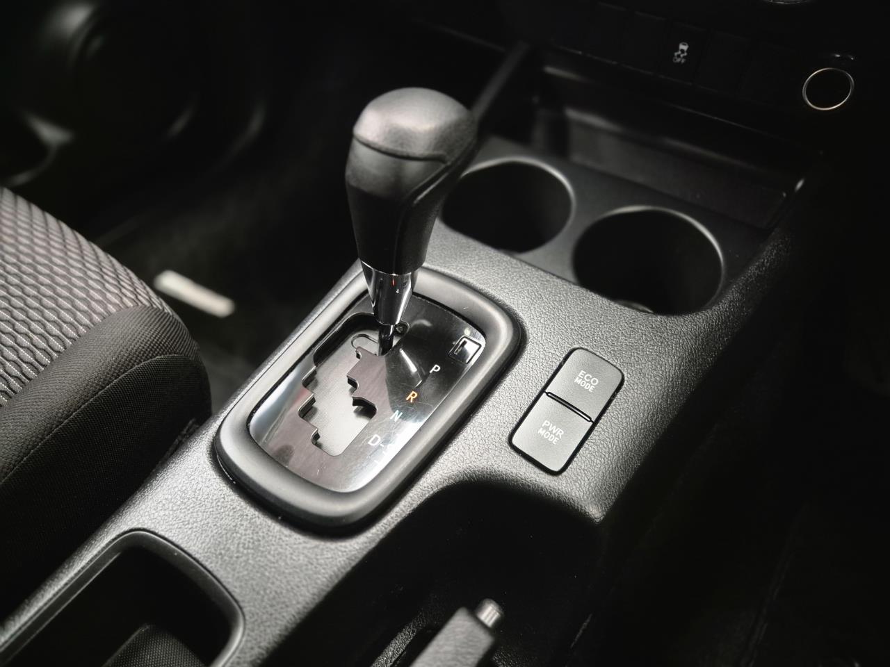 2018 Toyota Hilux thumbnail